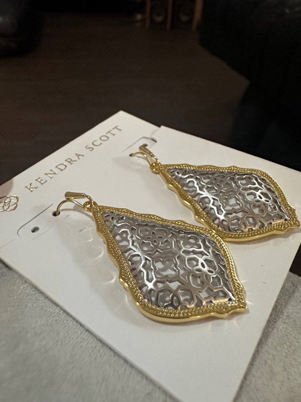 Kendra Scott Earrings - Picture 3 of 5